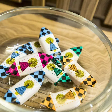 Alfonso - 1 Plaza De Parking Gratuita En De 4 Y 7 Huespedes *