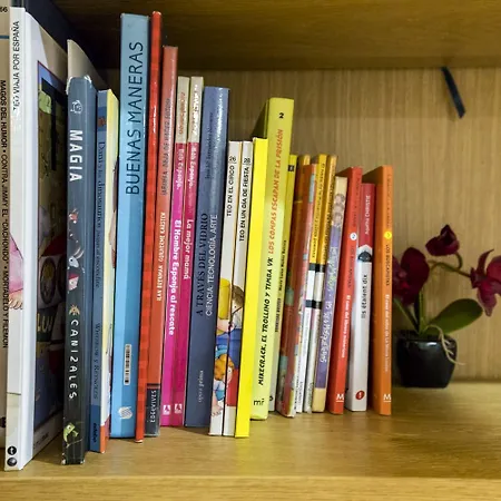 Alfonso Suites - 1 plaza de parking gratuita en los apartamentos de 4 y 7 huéspedes